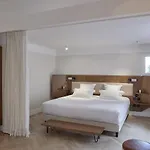 Hotel Du Sentier 4*