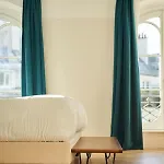 Du Sentier 4* Parigi