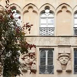 Du Sentier Hotel Parigi