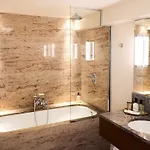 Du Sentier 4* Parigi