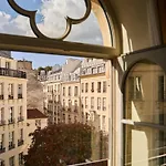 Hotel Du Sentier 4*