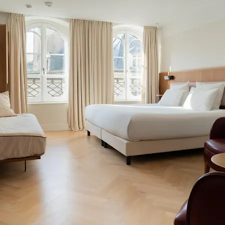 Hotel Du Sentier 4*