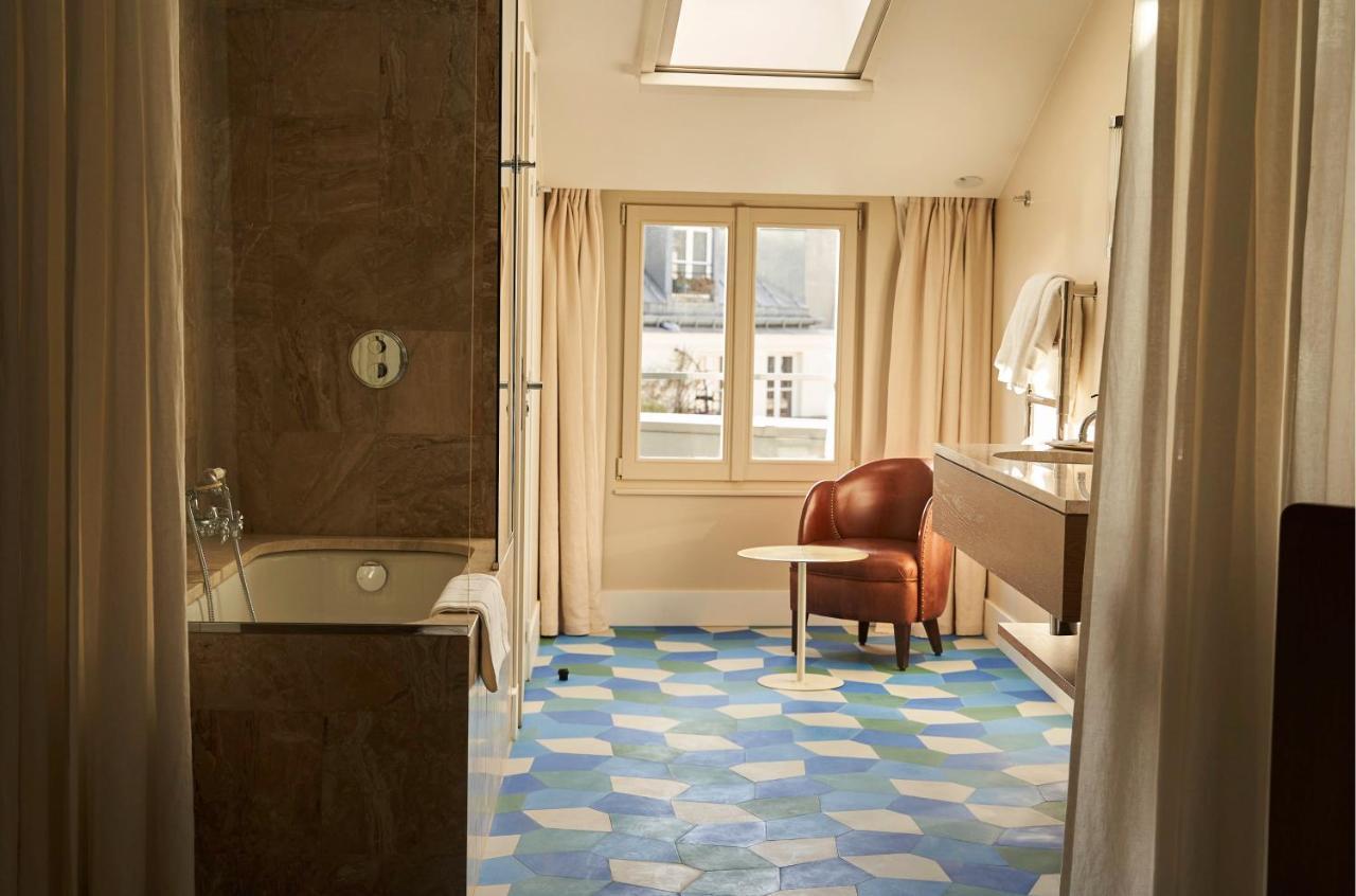 Du Sentier Hotel Parigi